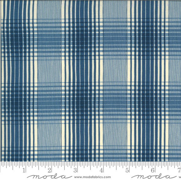 Scotch Plaid i farven indigo fra kollektionen Elenore's Endeavors for moda