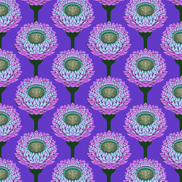 Strawflower i farven Periwinkle fra kollektionen Iconic af Anna Maria Textiles
