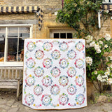 Alice's Country Diary Quilt af Alice Caroline