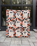 Ghost Party Quilt af Wollypetals