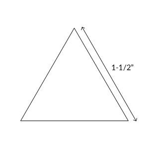 Papskabelon i form af ligebenet trekant på 1.5 inch til håndsyning