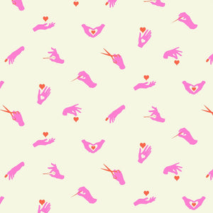 Busy Fingers i farven morning fra kollektionen Homemade af Tula Pink